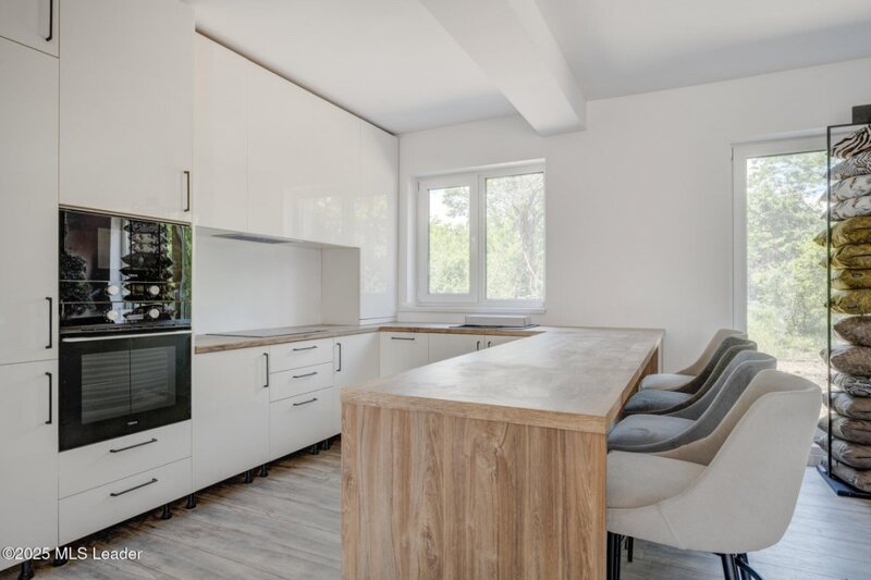 Snagov- Peris vanzare vile moderne, 3 dormitoare