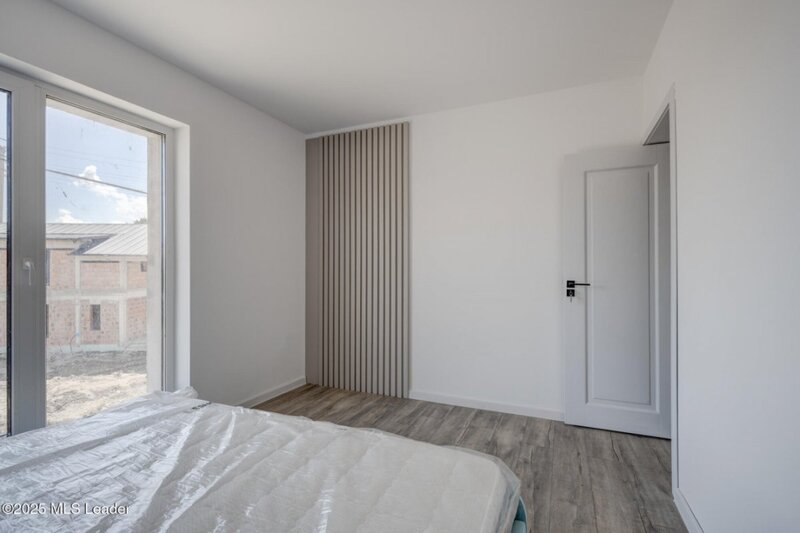 Snagov- Peris vanzare vile moderne, 3 dormitoare